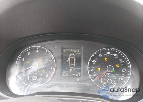 2012 Volkswagen Passat 2.5L Se z USA, uszkodzony, nr VIN 1VWBP7A32CC025553